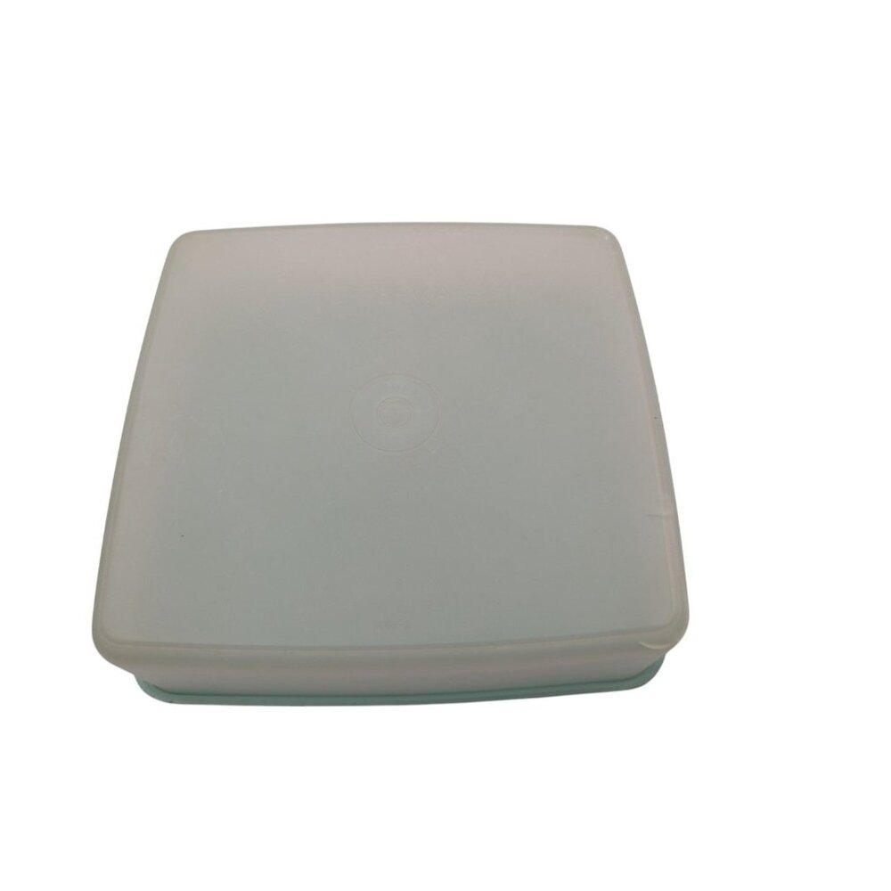 TUPPERWARE- Sandwich Keepers- green - #670-2 base, 671-38 top - Vintage - Picture 3 of 10